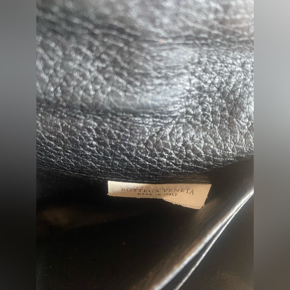 Bottega Veneta Intrecciato
Long Flap Wallet In black
Leather - Picture 15 of 15